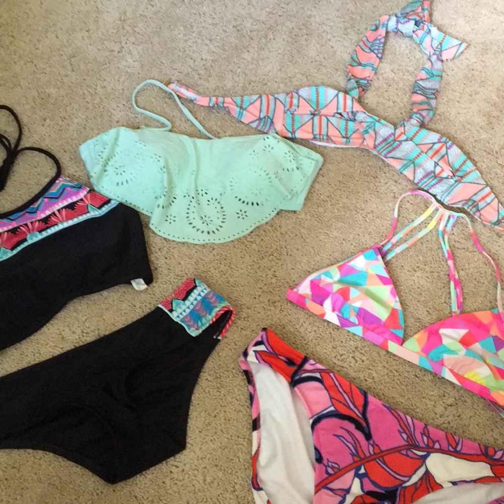 Swim suit bundle!!